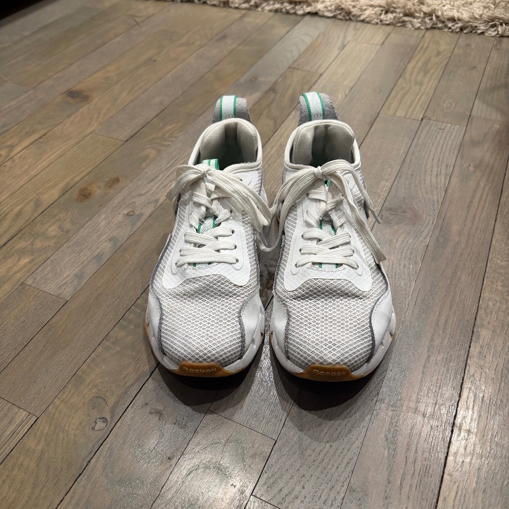 Women's Reebok Zig Dynamica Sneaker.